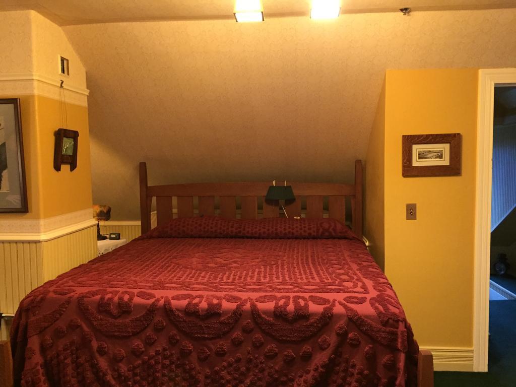 Alaska'S Capital Inn Bed And Breakfast (Adults Only) Juneau Chambre photo